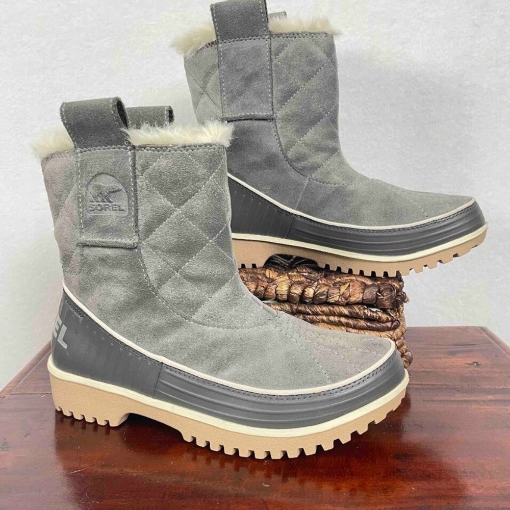 SOREL Tivoli II Suede Faux Fur Grey Pull On Winter Boots Womens Size 7